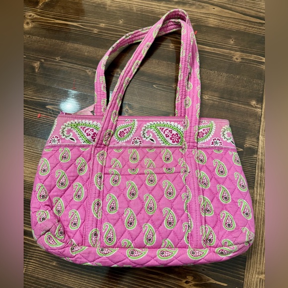 Vera Bradley Bermuda Pink Paisley Tote Bag - Picture 1 of 3